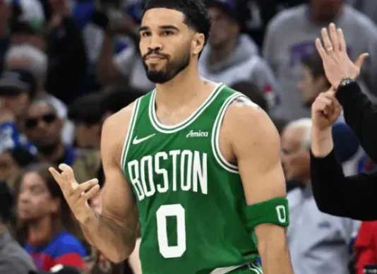 ESPN预测明日季后赛：凯尔特人胜率74.6%，76人胜率25.4%